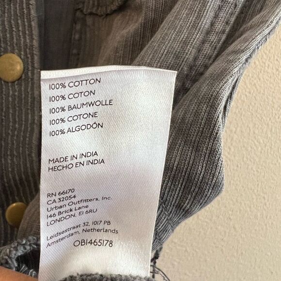 Anthropologie Pilcro Gray Belted Vest - Picture 7 of 13